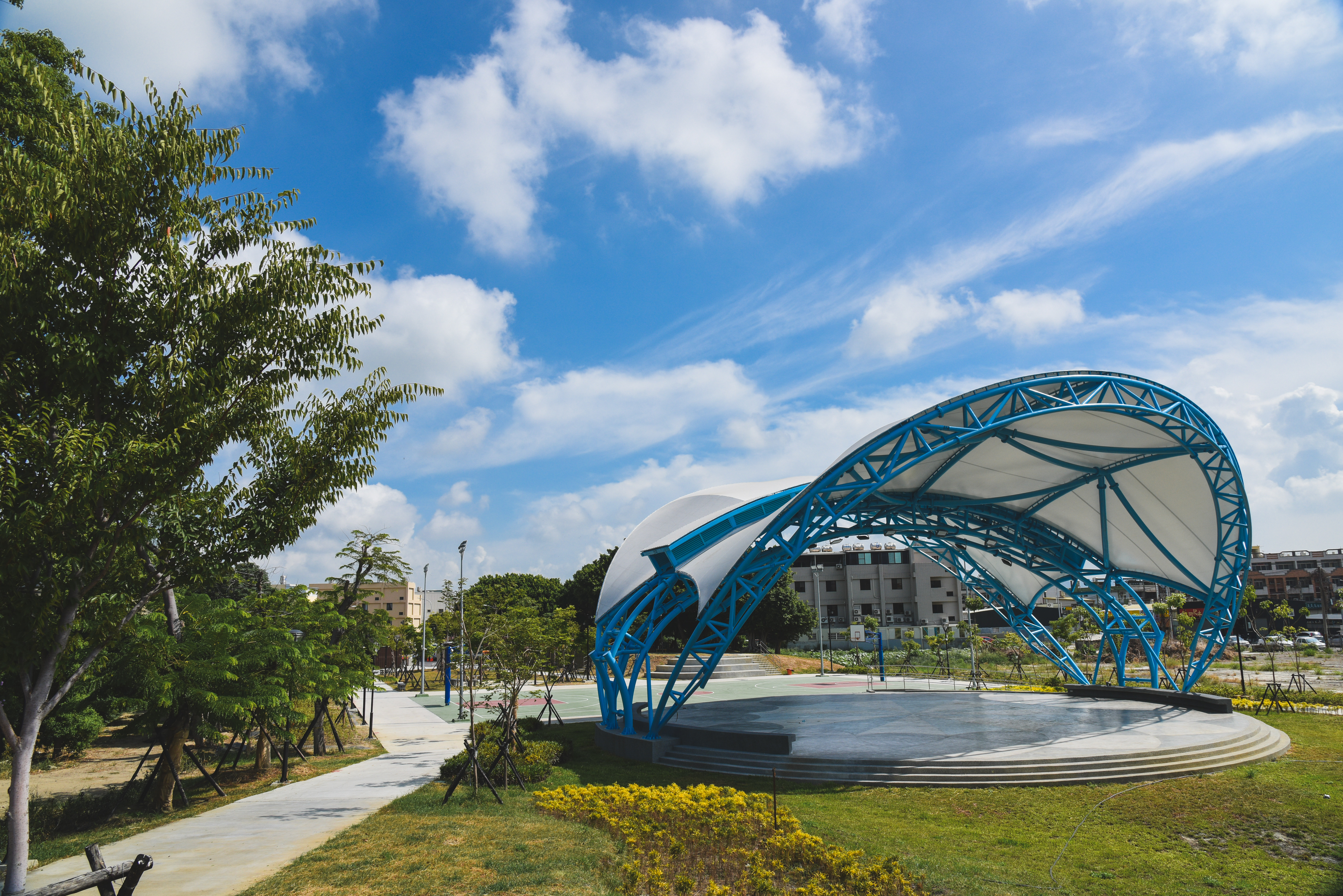 德美人造公園